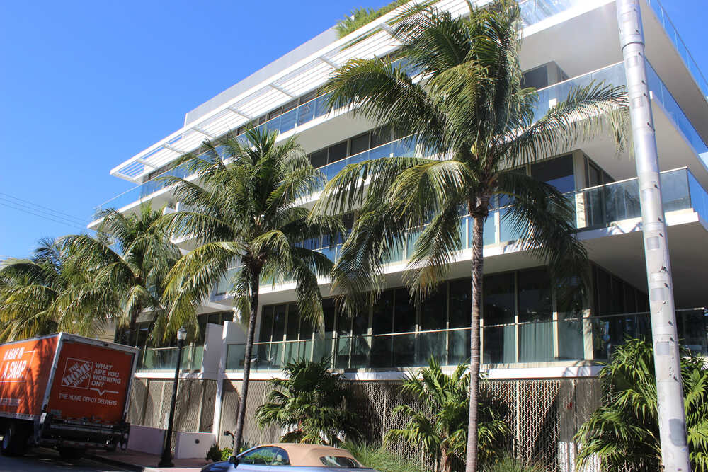 300 Collins  main photo